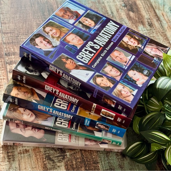 “Grey’s Anatomy” Seasons 6-10 on DVD - Picture 1 of 14